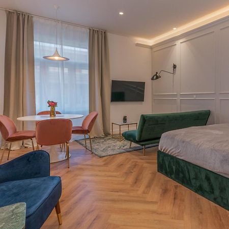 Grand Apartments Zagreb Luaran gambar